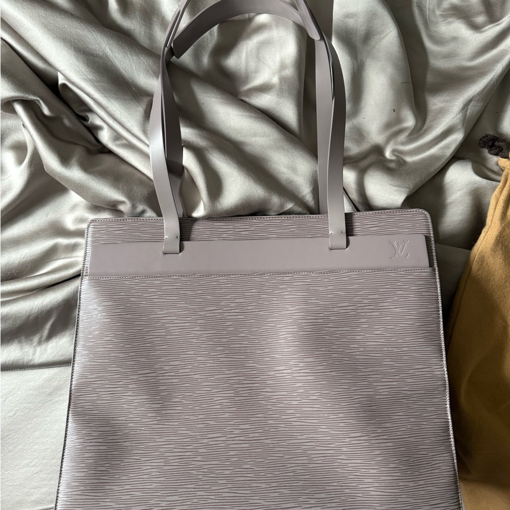 Louis Vuitton Authentic Croisette GM Tote Bag purple-Gray colour